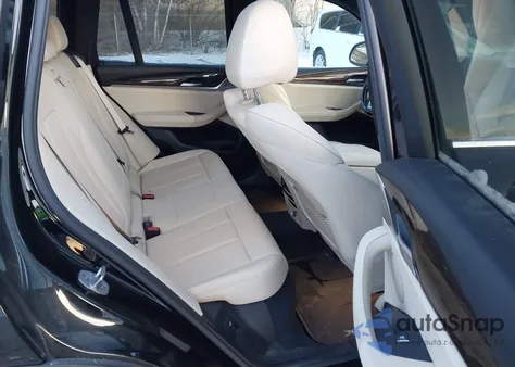 2019 BMW X3 xDrive30I z USA, uszkodzony, nr VIN 5UXTR9C57KLD93027